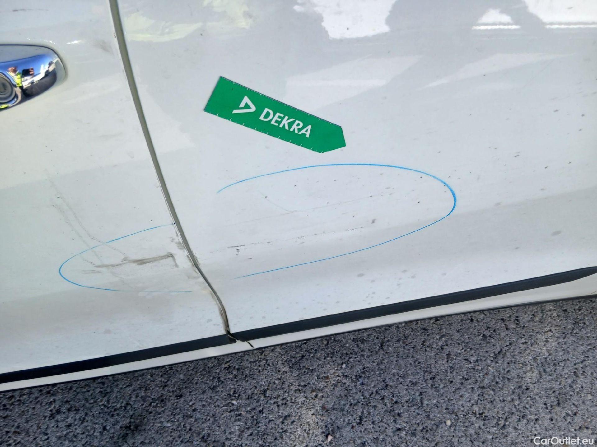  KIA  Niro KIA  / 2019 / 5P / crossover 1.6 GDi HEV 104kW (141CV) Drive #19