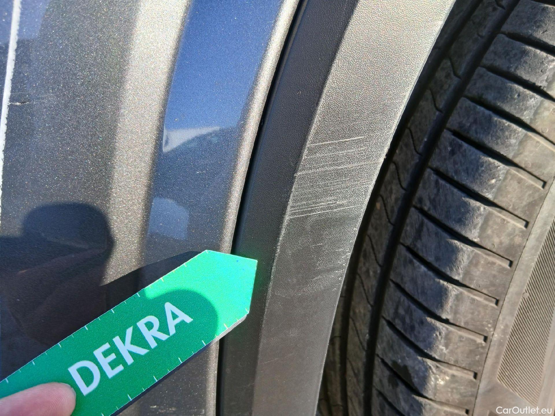  Nissan  Qashqai NISSAN  / 2021 / 5P / todoterreno DIG-T 116kW (158CV) mHEV Xtronic Acenta (AC) #8