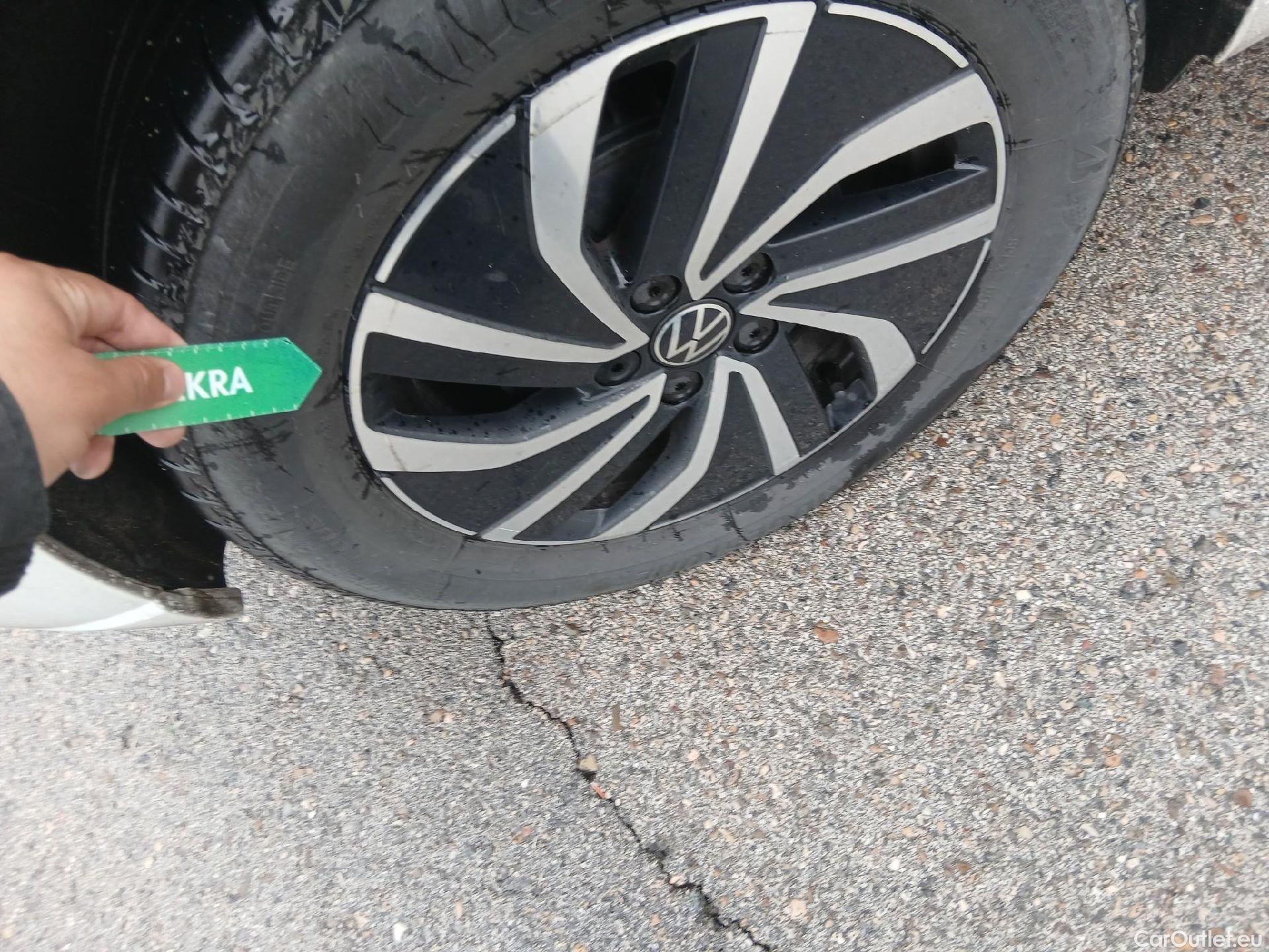  Volkswagen  Polo VOLKSWAGEN  / 2021 / 5P / berlina con portón Life 1.0 TSI 70kW (95CV) #16