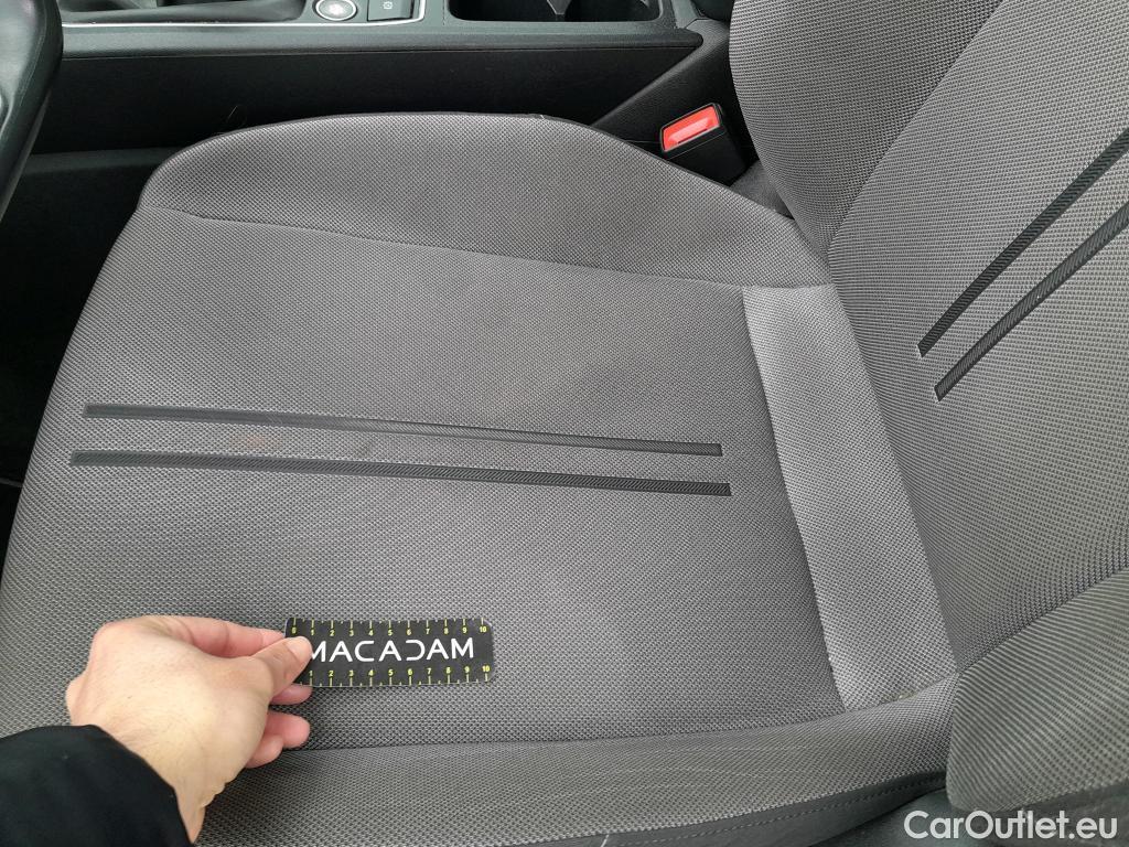  Land Rover  Discovery SEAT Nuevo León / 2020 / 5P / berlina con portón 2.0 TDI 85kW S&S Style Go (AC3) #10