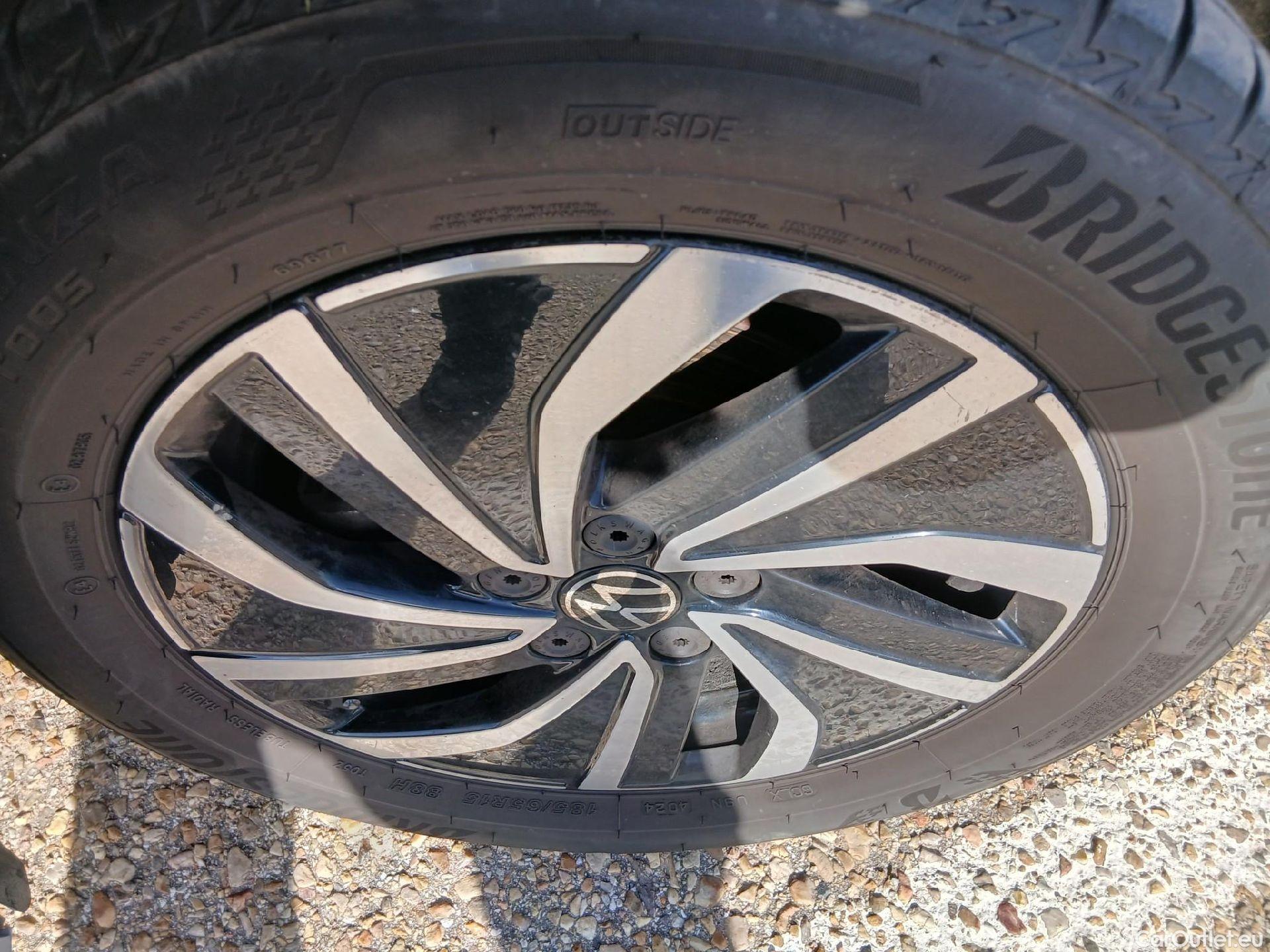  Volkswagen  Polo VOLKSWAGEN  / 2021 / 5P / berlina con portón Life 1.0 TSI 70kW (95CV) #1