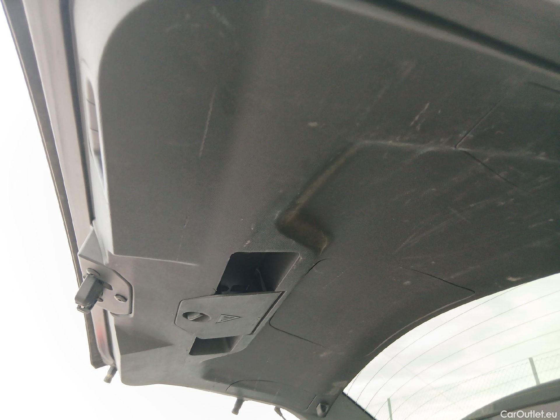  Peugeot  3008 PEUGEOT  Hybrid / 2020 / 5P / todoterreno 225 e-EAT8 Allure Pack #8