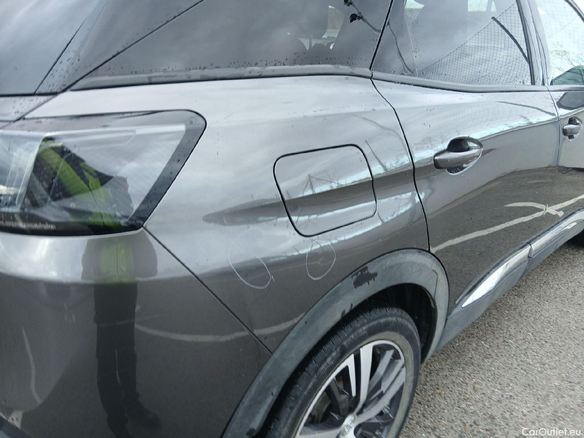  Peugeot  3008 PEUGEOT  Hybrid / 2020 / 5P / todoterreno 225 e-EAT8 Allure Pack #22