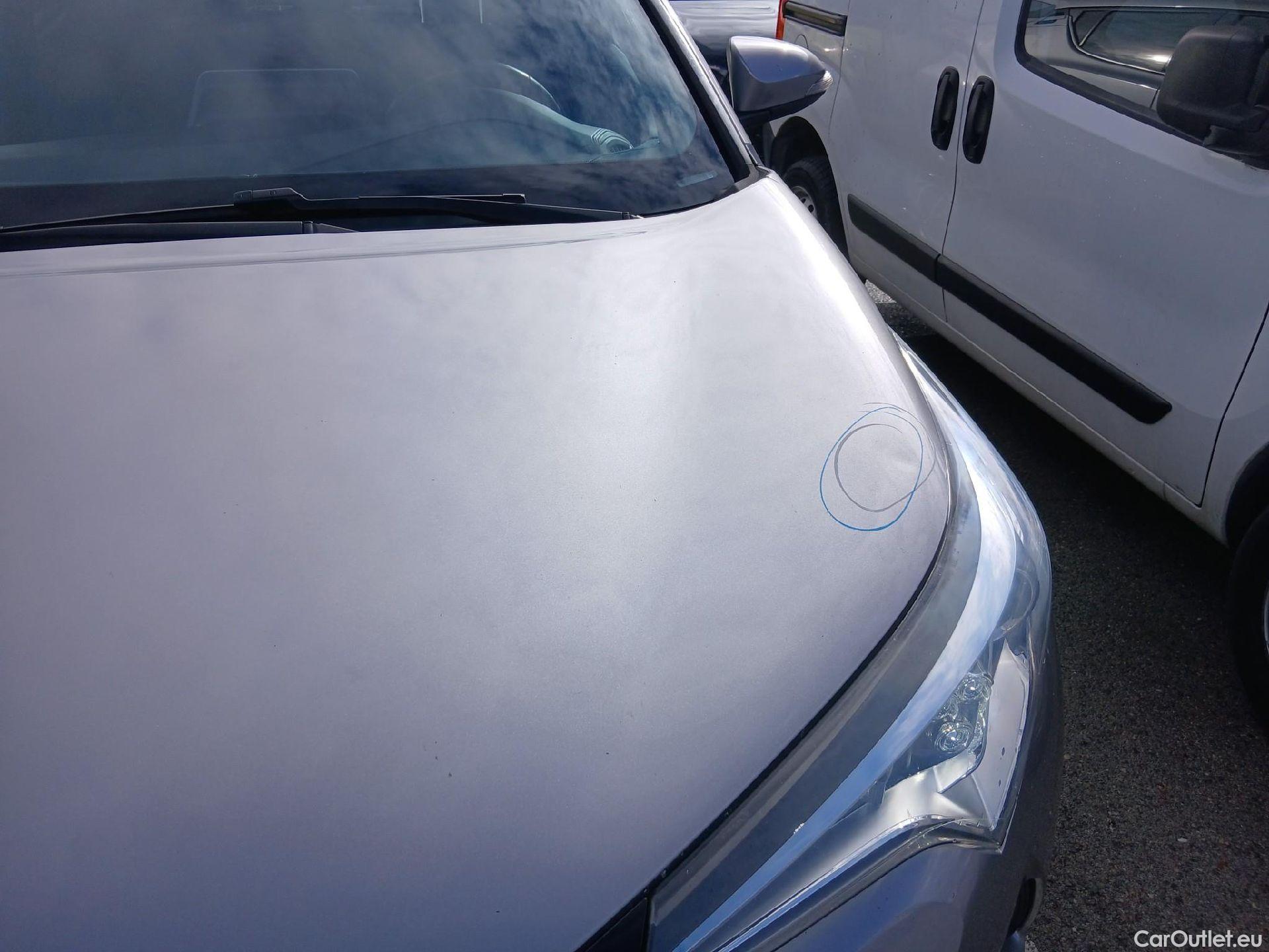  Toyota  C-HR TOYOTA  / 2016 / 5P / todoterreno 1.8 125H Advance (CX) #7