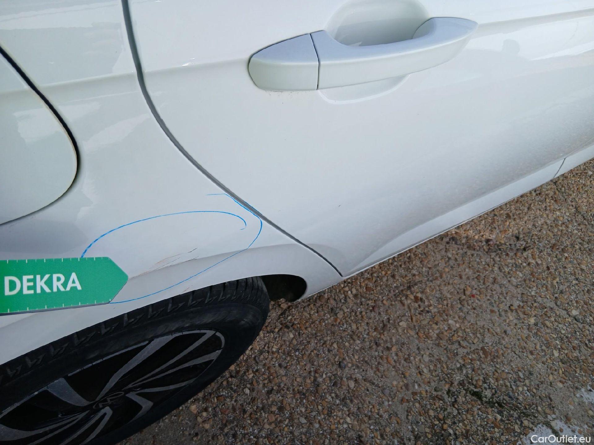  Volkswagen  Polo VOLKSWAGEN  / 2021 / 5P / berlina con portón Life 1.0 TSI 70kW (95CV) #16