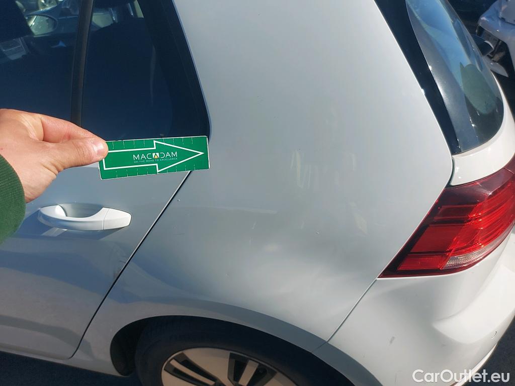  Volkswagen  Golf  VOLKSWAGEN / 2016 / 5P / berlina con portón e-ePower 110 kW (136CV) #11