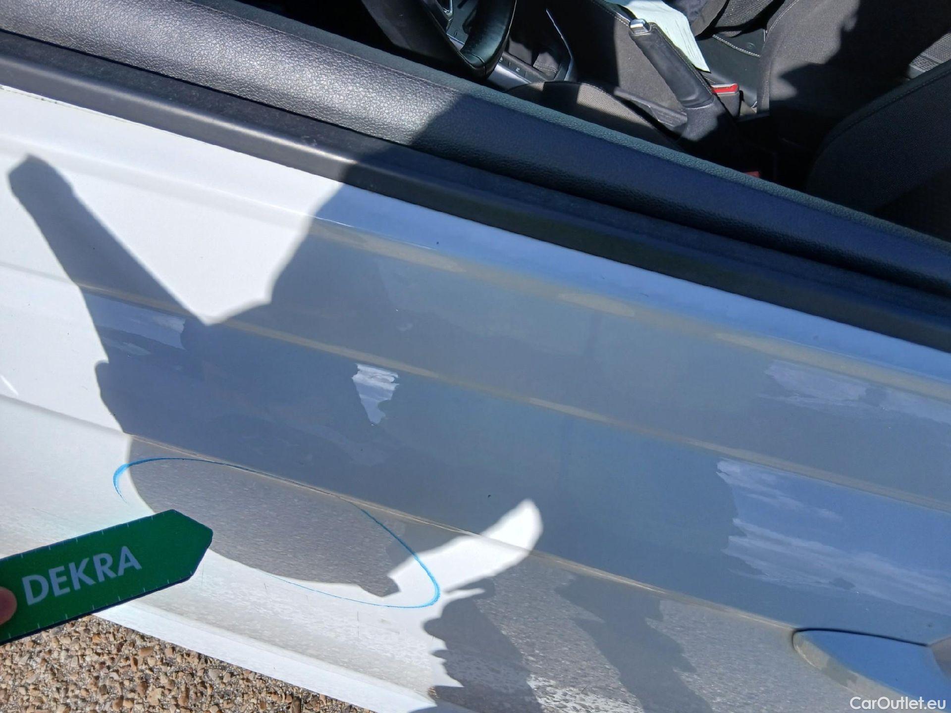  Volkswagen  Polo VOLKSWAGEN  / 2021 / 5P / berlina con portón Life 1.0 TSI 70kW (95CV) #12