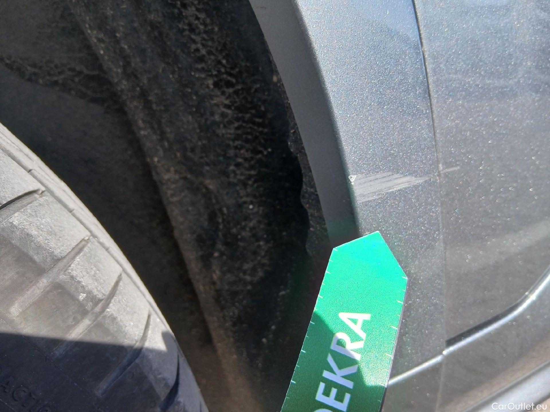  Volvo  XC90 VOLVO  / 2019 / 5P / todoterreno 2.0 B5 D5 AWD Business Plus Auto (CX) #48