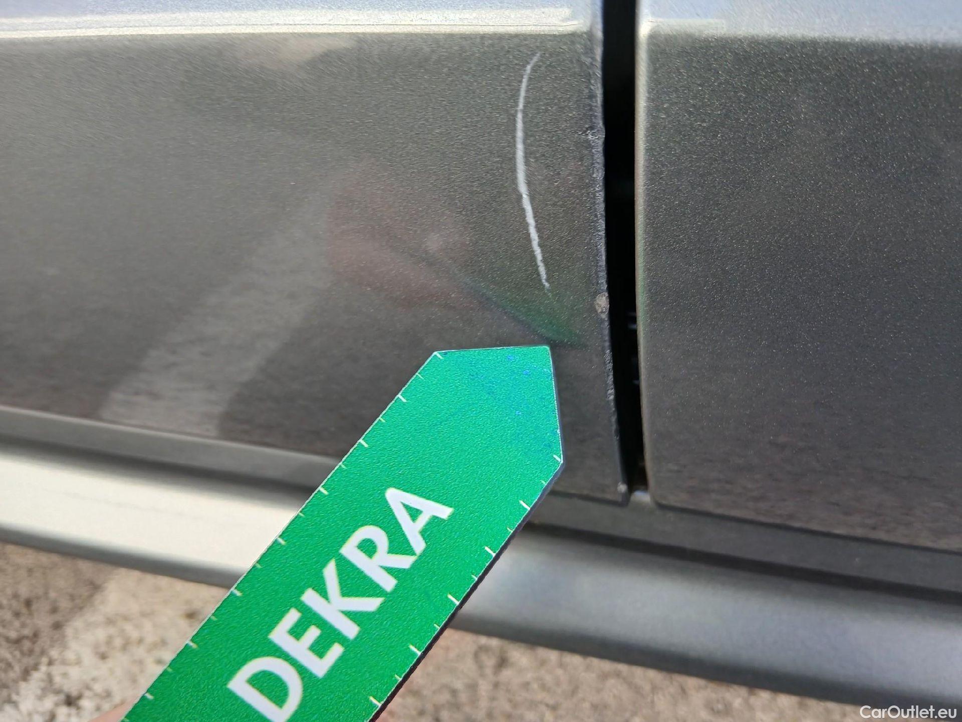  Volvo  XC90 VOLVO  / 2019 / 5P / todoterreno 2.0 B5 D5 AWD Business Plus Auto (CX) #21