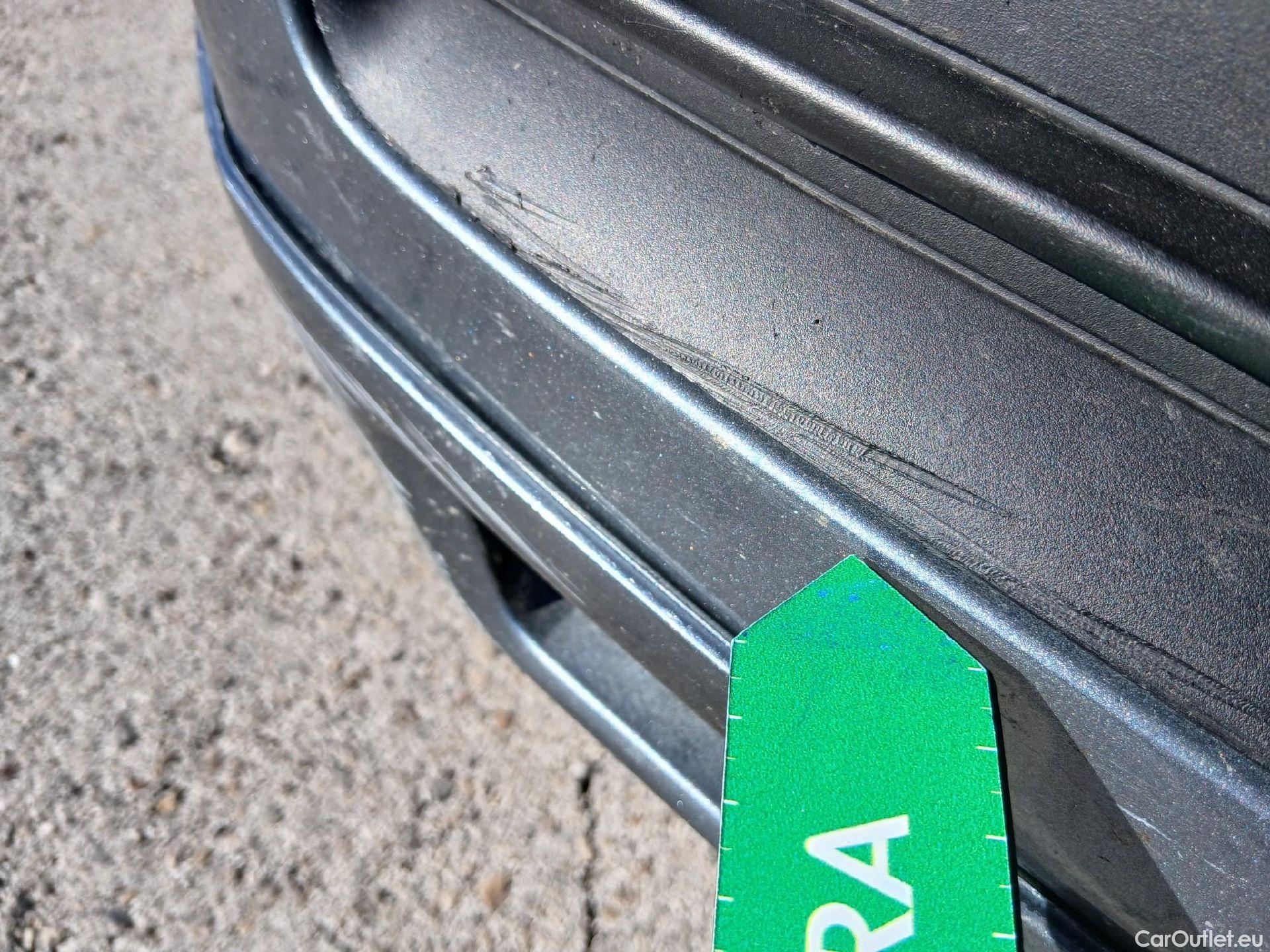  Volvo  XC90 VOLVO  / 2019 / 5P / todoterreno 2.0 B5 D5 AWD Business Plus Auto (CX) #9