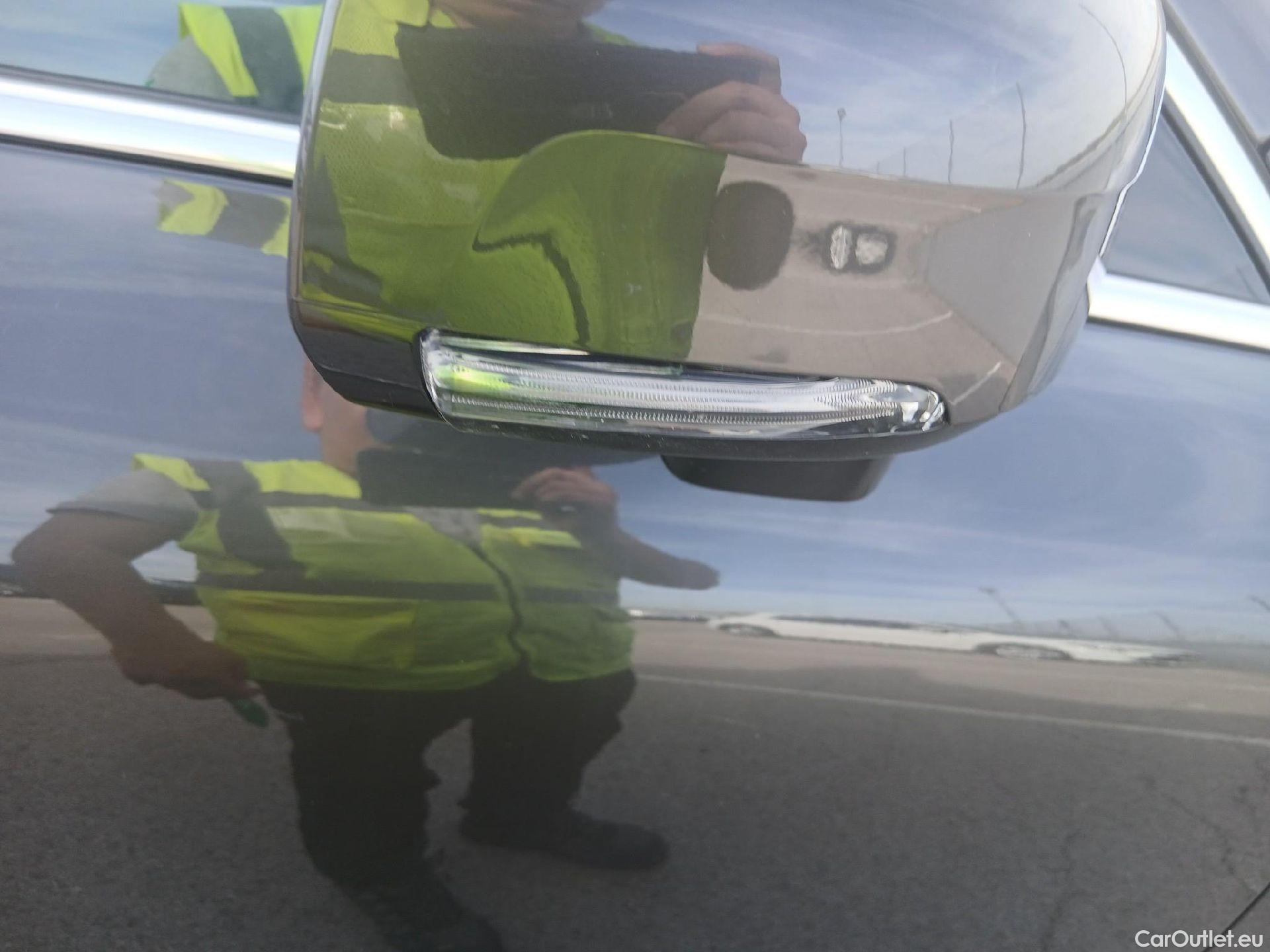  Volvo  XC60 VOLVO  / 2017 / 5P / todoterreno 2.0 B4 D Inscription Auto #29