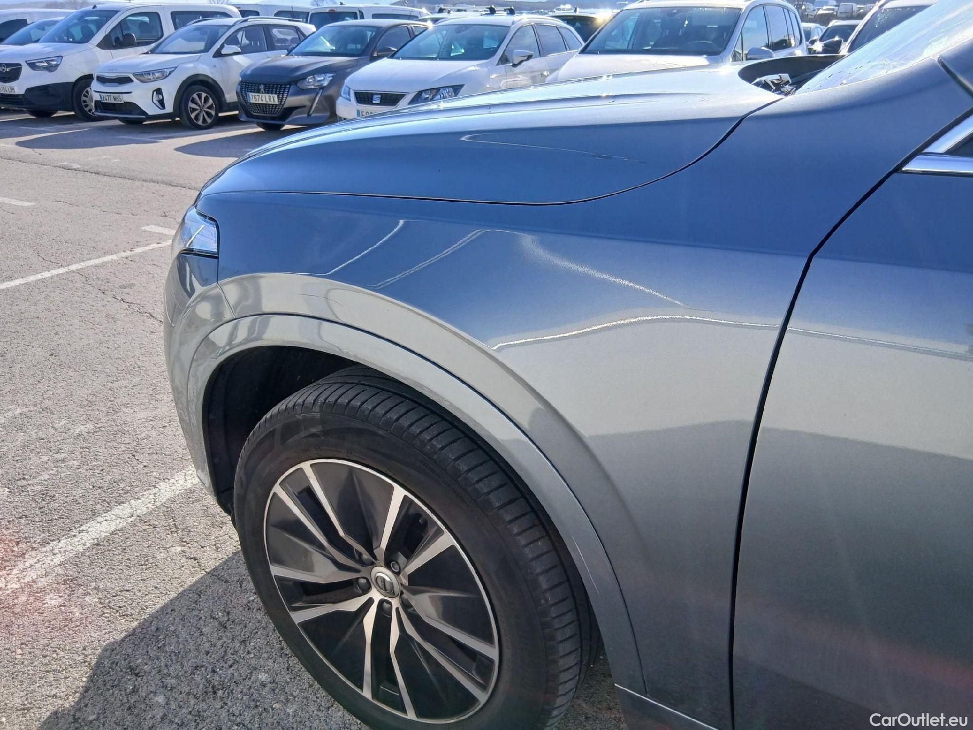  Volvo  XC90 VOLVO  / 2019 / 5P / todoterreno 2.0 B5 D5 AWD Business Plus Auto (CX) #16