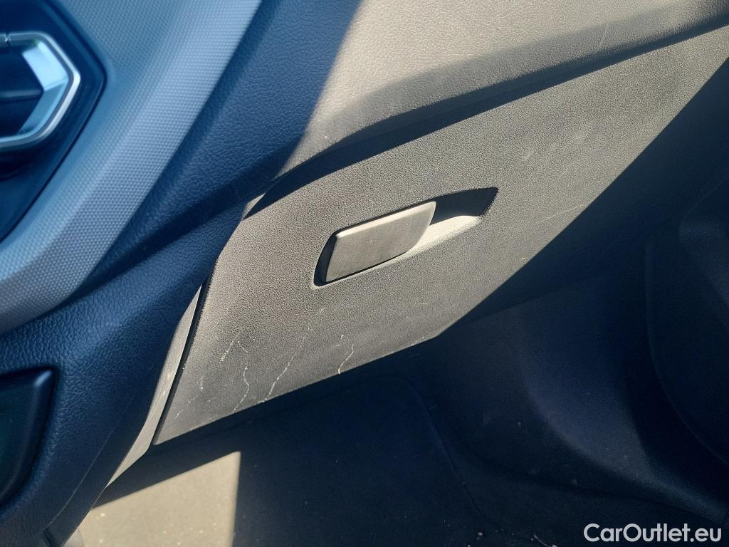  Bmw  Serie 1 BMW  / 2019 / 5P / berlina con portón 118i #21