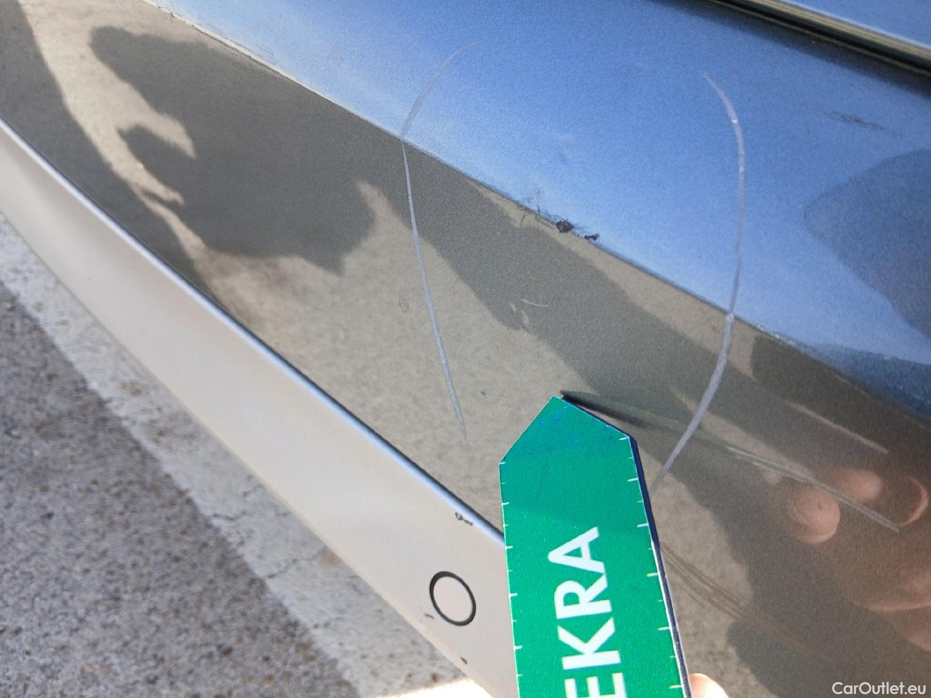  Volvo  XC90 VOLVO  / 2019 / 5P / todoterreno 2.0 B5 D5 AWD Business Plus Auto (CX) #35