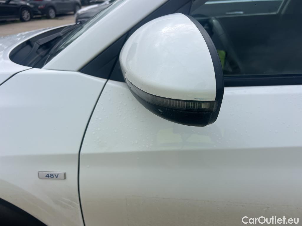  Hyundai  Tucson HYUNDAI  / 2018 / 5P / todoterreno 1.6 CRDI 85kW (116CV) 48V SLE 4X2(SP)(SL) #34