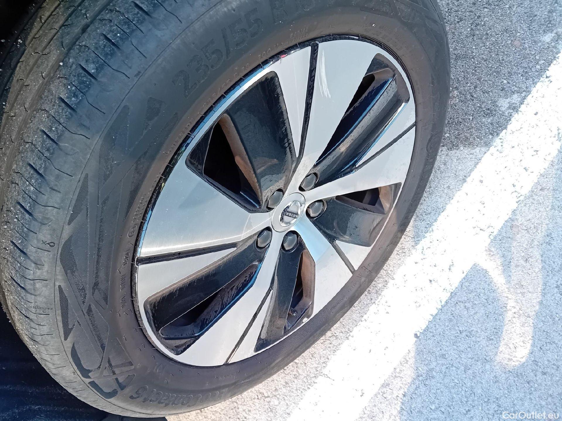  Volvo  XC 40 VOLVO XC40 / 2017 / 5P / todoterreno 1.5 T4 Twin Recharge Inscription Ex Auto #16