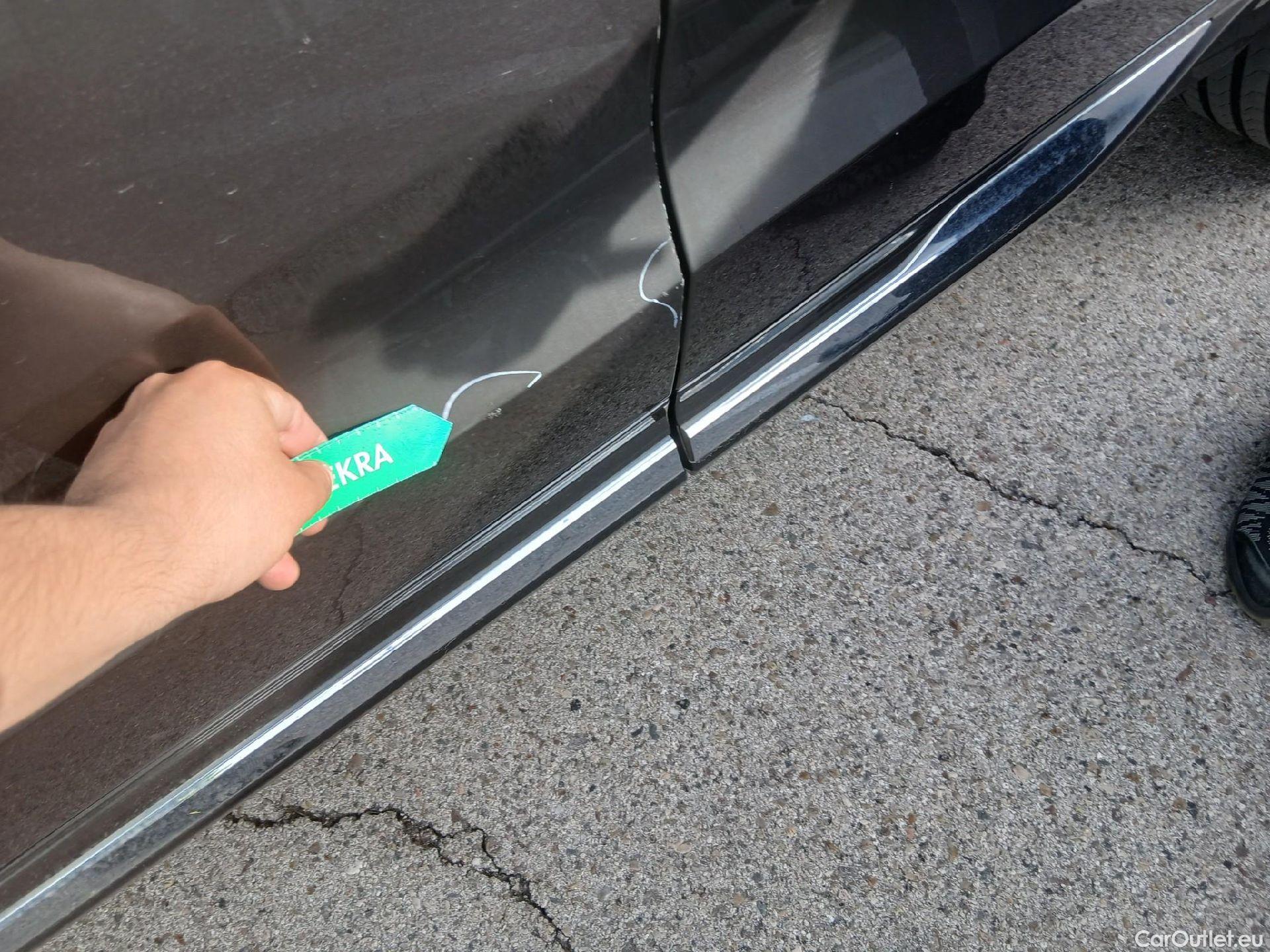  Volvo  XC60 VOLVO  / 2017 / 5P / todoterreno 2.0 B4 D Inscription Auto #16