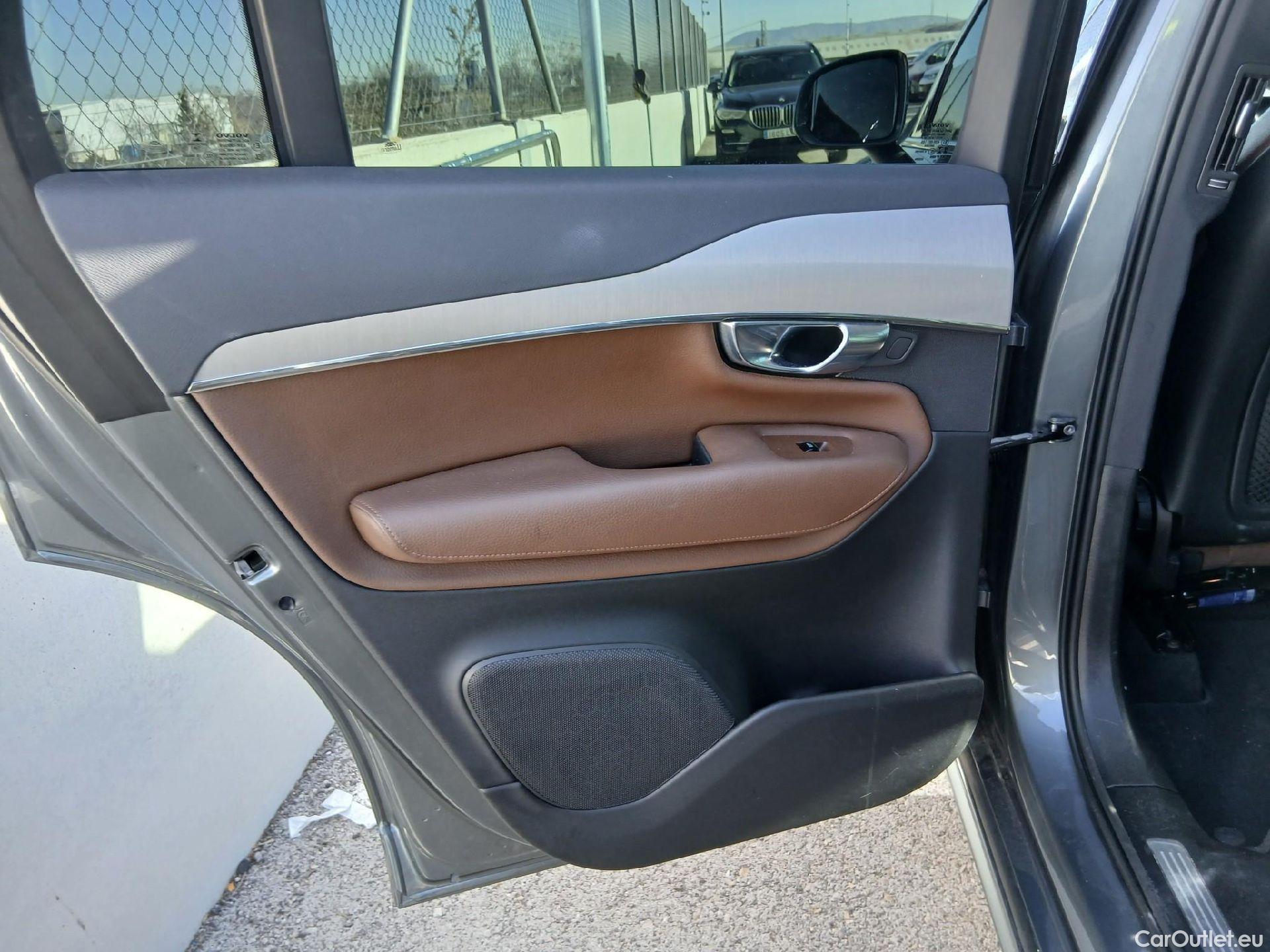  Volvo  XC90 VOLVO  / 2019 / 5P / todoterreno 2.0 B5 D5 AWD Business Plus Auto (CX) #28