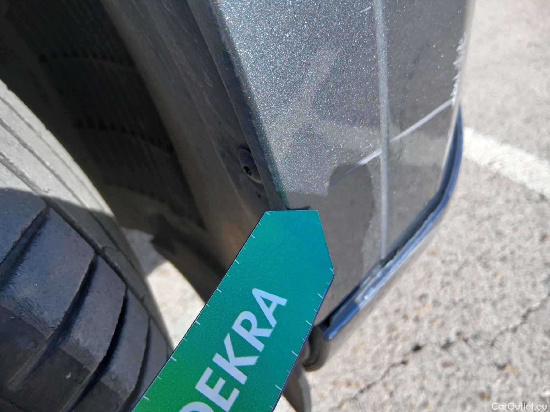  Volvo  XC90 VOLVO  / 2019 / 5P / todoterreno 2.0 B5 D5 AWD Business Plus Auto (CX) #63