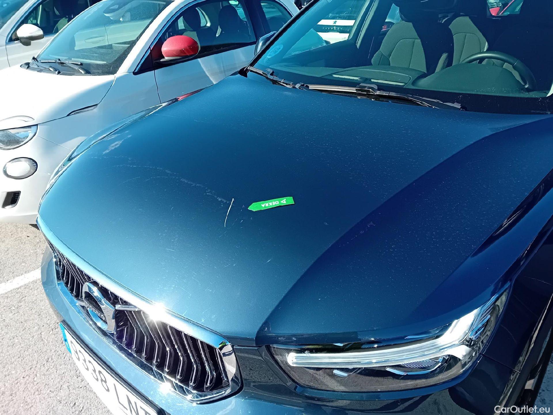  Volvo  XC 40 VOLVO XC40 / 2017 / 5P / todoterreno 1.5 T4 Twin Recharge Inscription Ex Auto #4