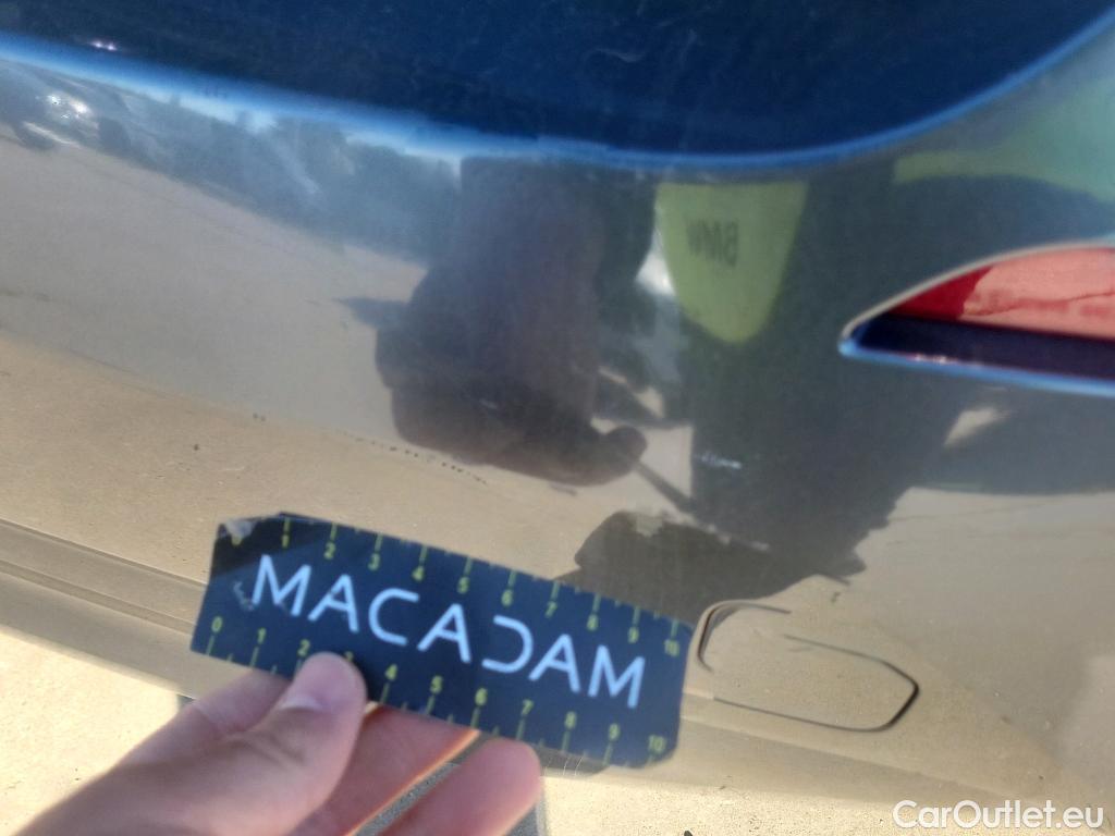  Bmw  Serie 1 BMW  / 2019 / 5P / berlina con portón 118i #28