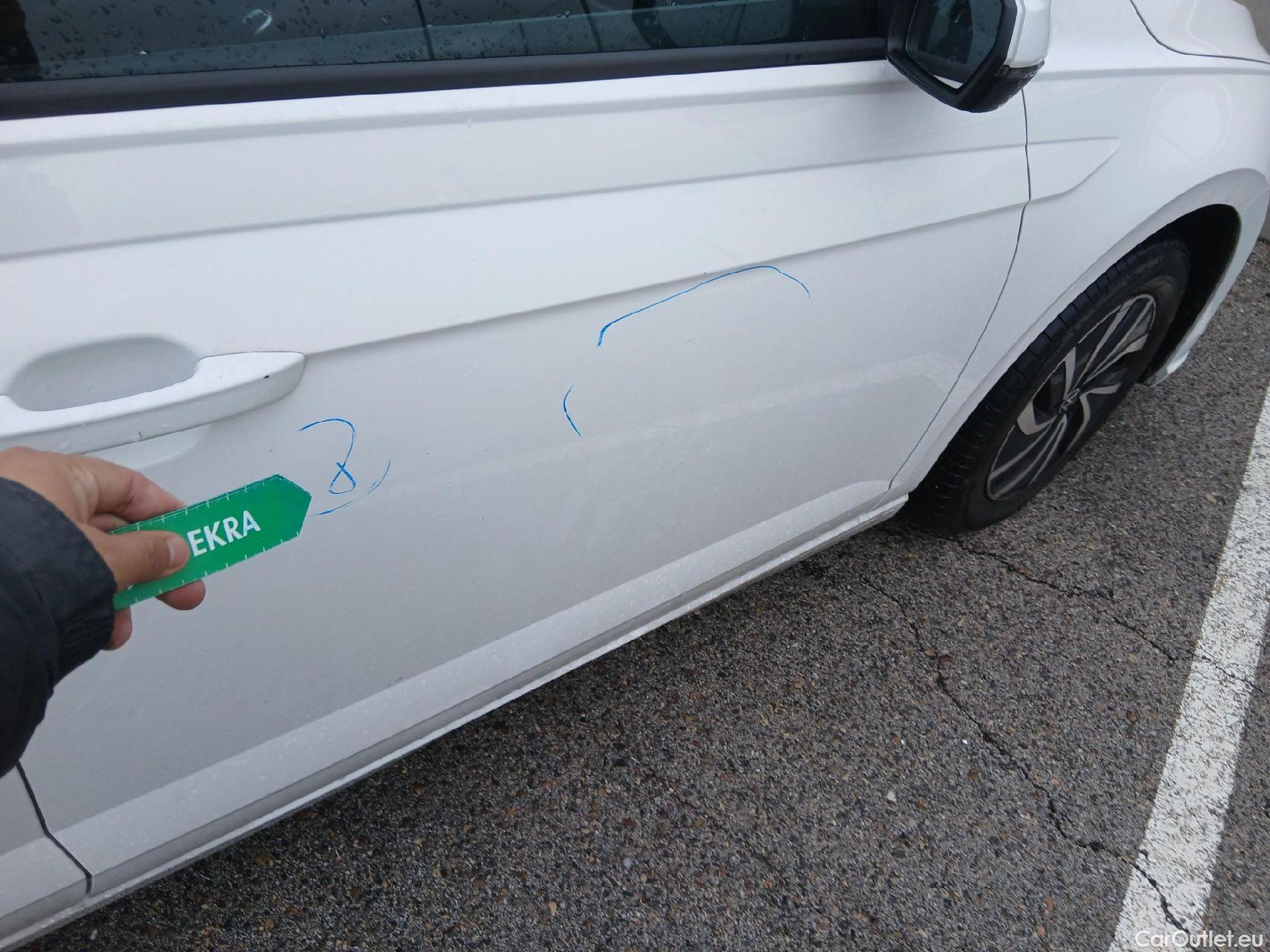  Volkswagen  Polo VOLKSWAGEN  / 2021 / 5P / berlina con portón Life 1.0 TSI 70kW (95CV) #20