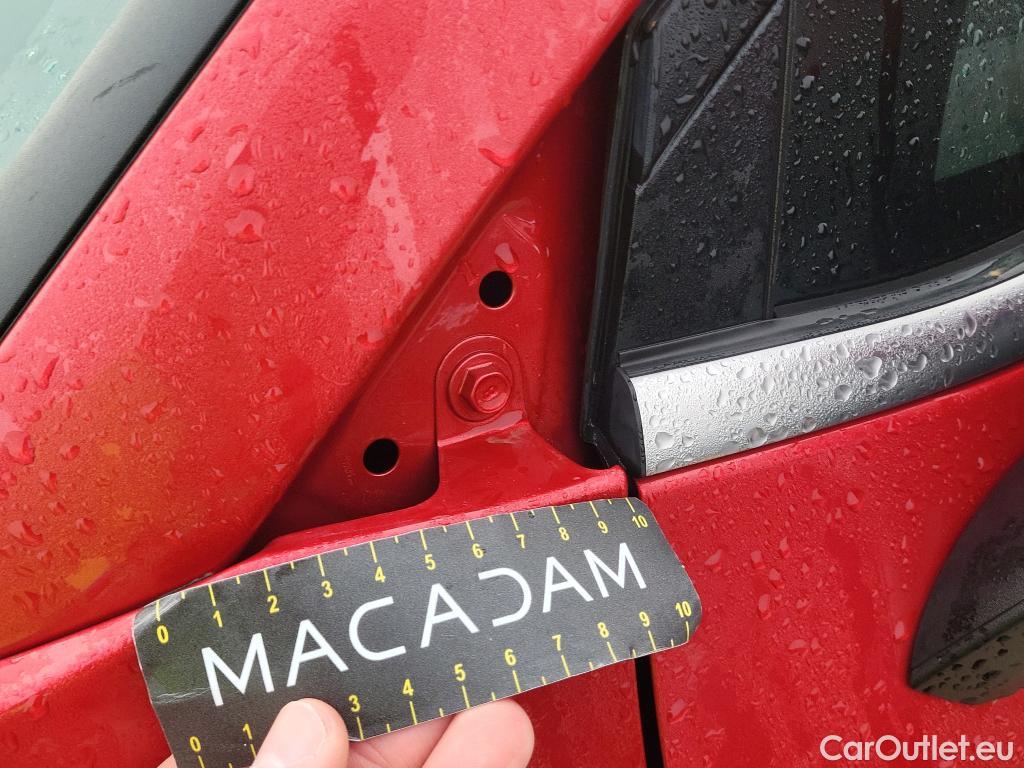  KIA  Sportage KIA  / 2022 / 5P / todoterreno 1.6 T-GDi MHEV 110kW (150CV) Drive 4x2 #16