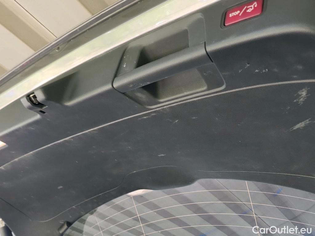  Mercedes  GLA MERCEDES-BENZ Clase  / 2017 / 5P / todoterreno  200 d #5