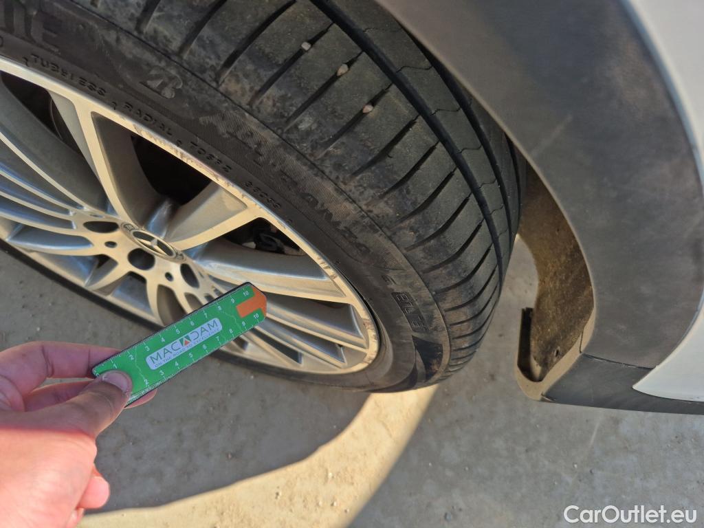  Mercedes  G-Klasee MERCEDES-BENZ Clase GLC / 2019 / 5P / todoterreno GLC 220 d 4MATIC #2