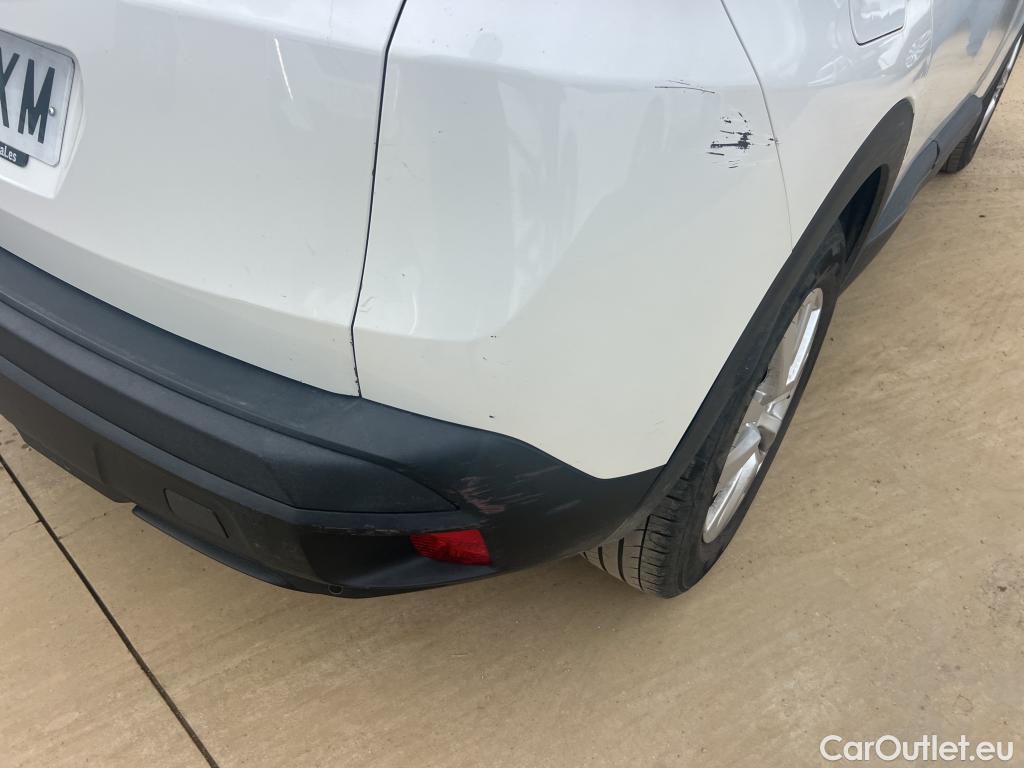  Peugeot  3008 PEUGEOT  / 2020 / 5P / todoterreno 1.2 PureTech 96KW S&S Active Pack EAT8 #32