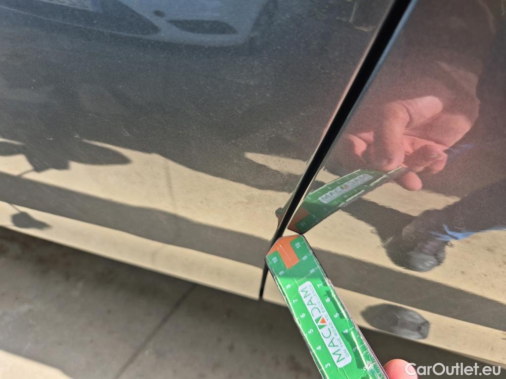  Mercedes  G-Klasee MERCEDES-BENZ Clase GLC / 2019 / 5P / todoterreno GLC 220 d 4MATIC (AC) #39