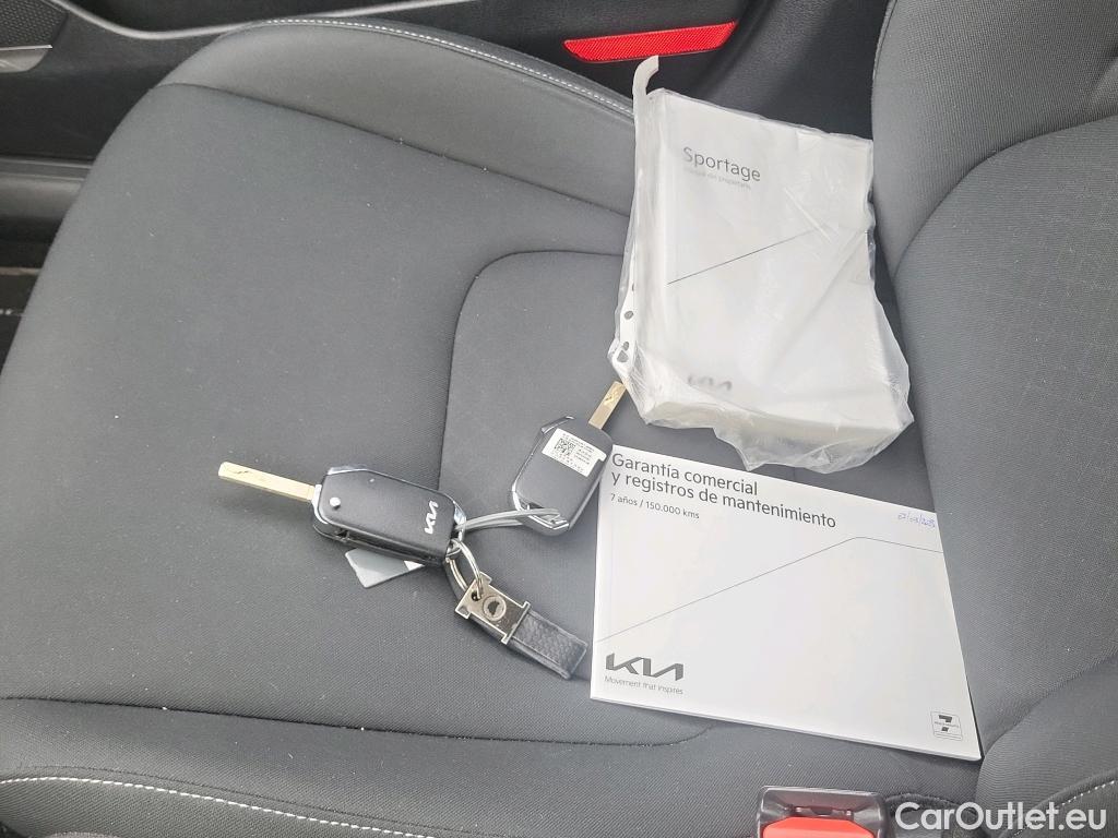  KIA  Sportage KIA  / 2022 / 5P / todoterreno 1.6 T-GDi 110kW (150CV) Concept 4x2 #23