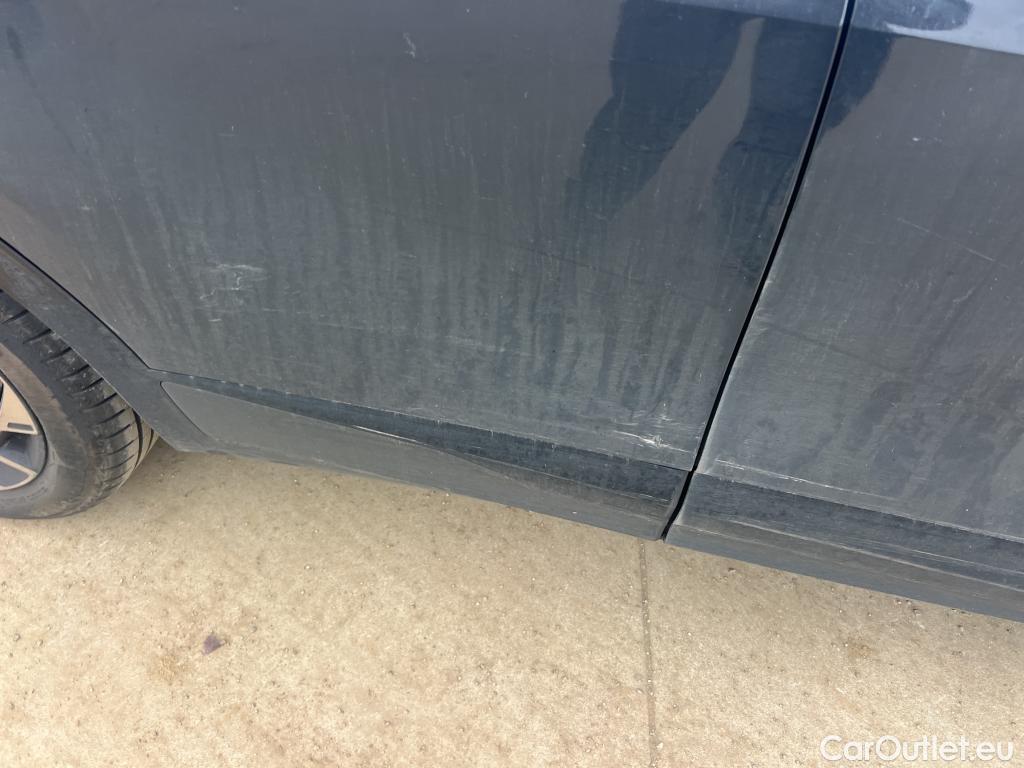  KIA  Sportage KIA  / 2022 / 5P / todoterreno 1.6 CRDi MHEV 136CV GT-line 4X2 DCT #9