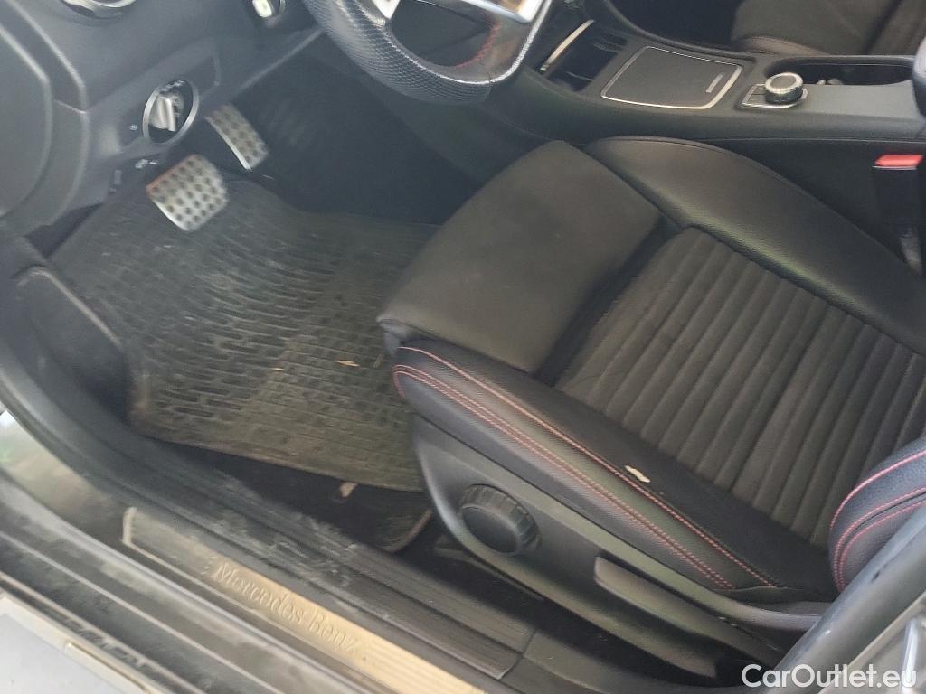  Mercedes  GLA MERCEDES-BENZ Clase  / 2017 / 5P / todoterreno  200 d #10