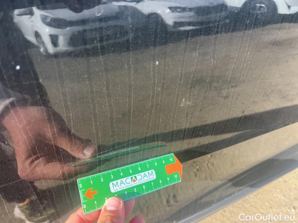  KIA  Niro KIA  / 2019 / 5P / crossover 1.6 GDi HEV 104kW (141CV) Drive #9