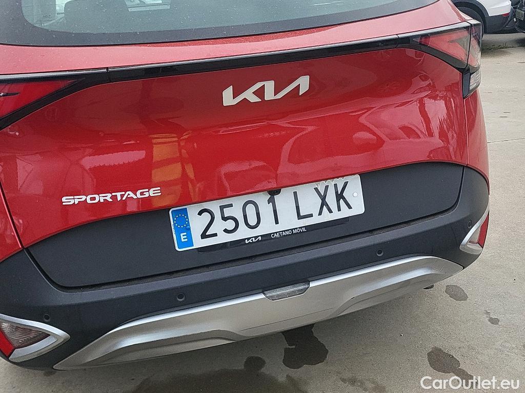  KIA  Sportage KIA  / 2022 / 5P / todoterreno 1.6 T-GDi MHEV 110kW (150CV) Drive 4x2 #12