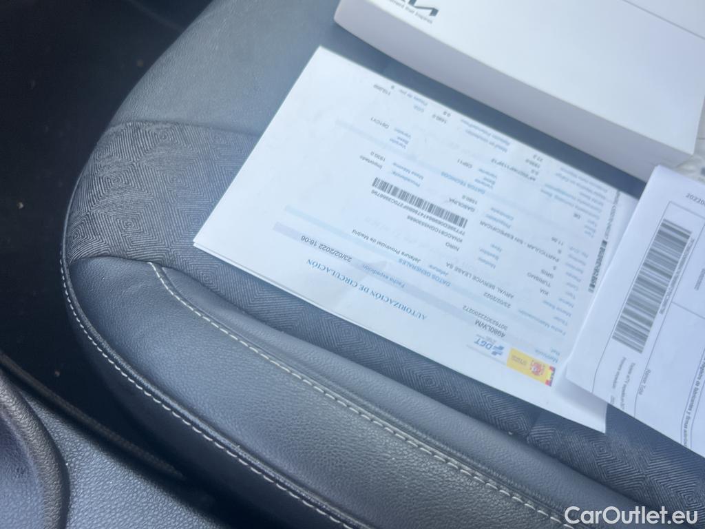  KIA  Niro KIA  / 2019 / 5P / crossover 1.6 GDi HEV 104kW (141CV) Drive #1