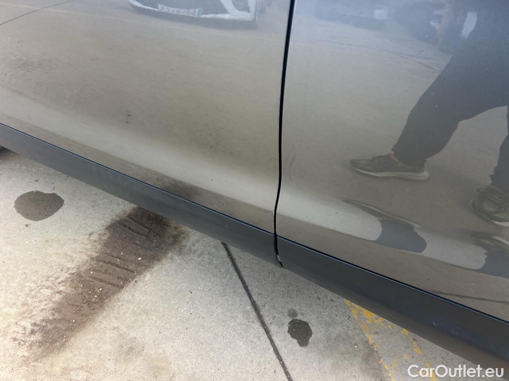  Nissan  Qashqai NISSAN  / 2017 / 5P / todoterreno dCi 85 kW (115 CV) E6D ACENTA #5