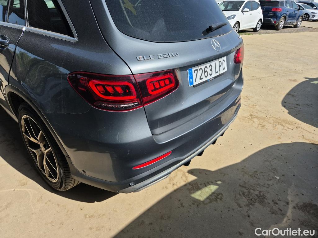  Mercedes  G-Klasee MERCEDES-BENZ Clase GLC / 2019 / 5P / todoterreno GLC 220 d 4MATIC (AC) #17
