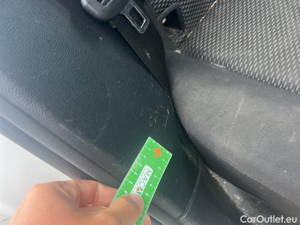  Volkswagen  T-ROC  2.0 TDI 115CV MT6 E6d #15