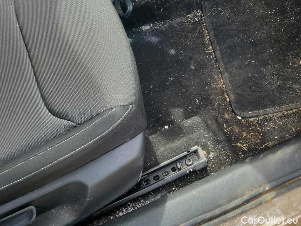  Skoda  Fabia SKODA  / 2021 / 5P / berlina con portón 1.0 TSI 85KW (115CV) Selection  #10