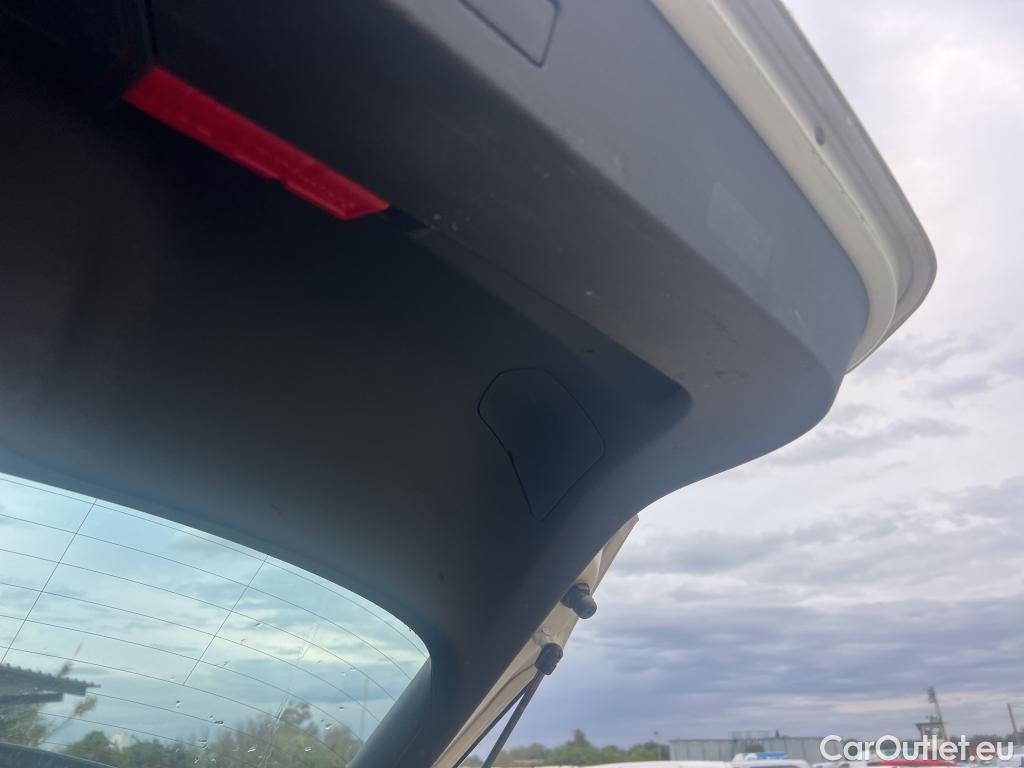  Volkswagen  T-ROC  2.0 TDI 115CV MT6 E6d #7