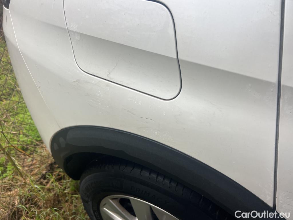  Peugeot  3008 PEUGEOT  / 2020 / 5P / todoterreno 1.2 PureTech 96KW S&S Active Pack EAT8 #3