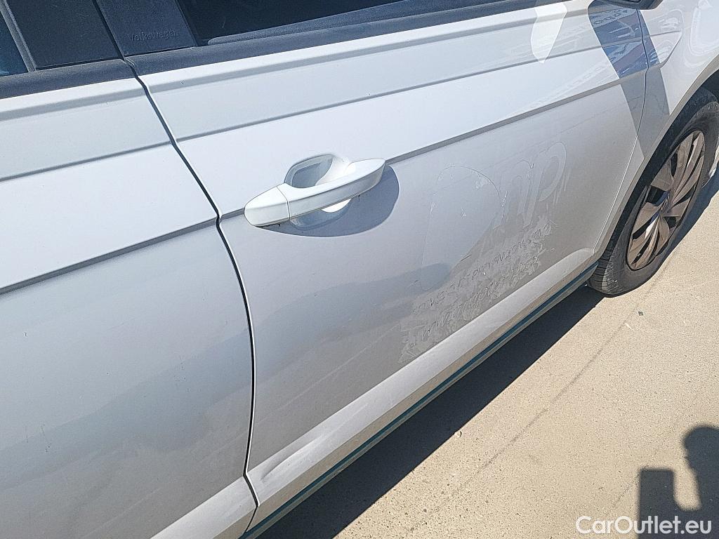  Volkswagen  Polo VOLKSWAGEN  / 2021 / 5P / berlina con portón  1.0 TSI 70kW (95CV) #1