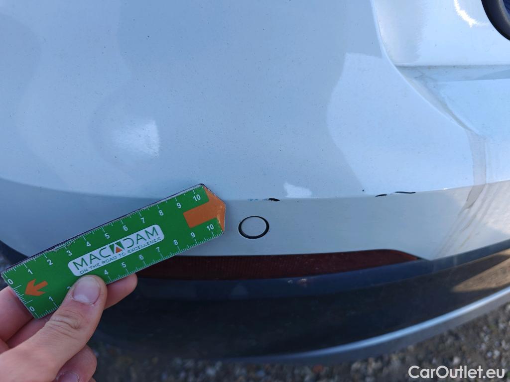  Audi  Q2 AUDI  / 2016 / 5P / todoterreno Design 30 TFSI 85kW (116CV) (AC) #22