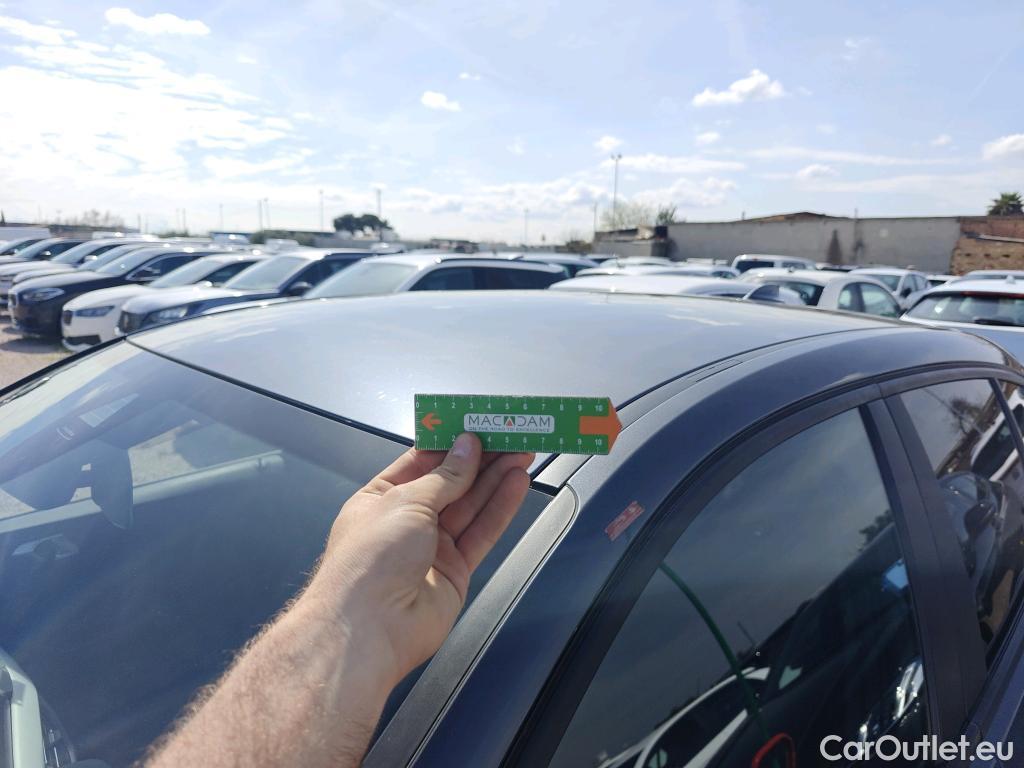  Bmw  Serie 1 BMW  / 2019 / 5P / berlina con portón 118i #14