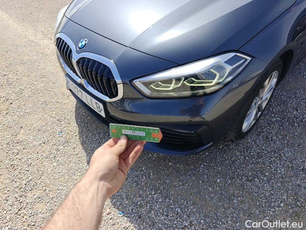  Bmw  Serie 1 BMW  / 2019 / 5P / berlina con portón 118i #40