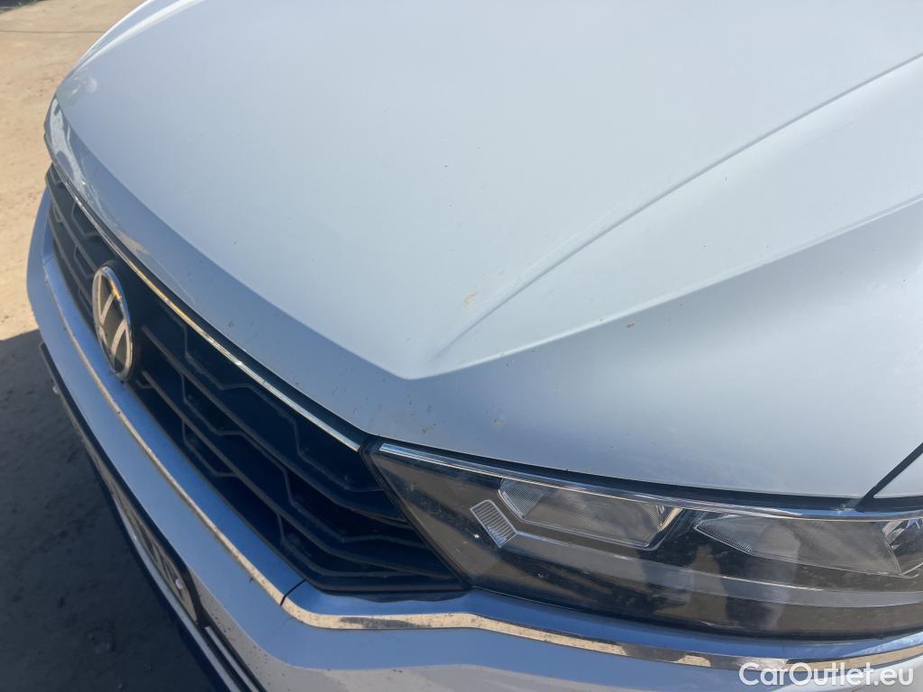  Volkswagen  T-ROC VOLKSWAGEN  / 2017 / 5P / todoterreno Advance R-Line 2.0 TDI 85kW (115CV) #7