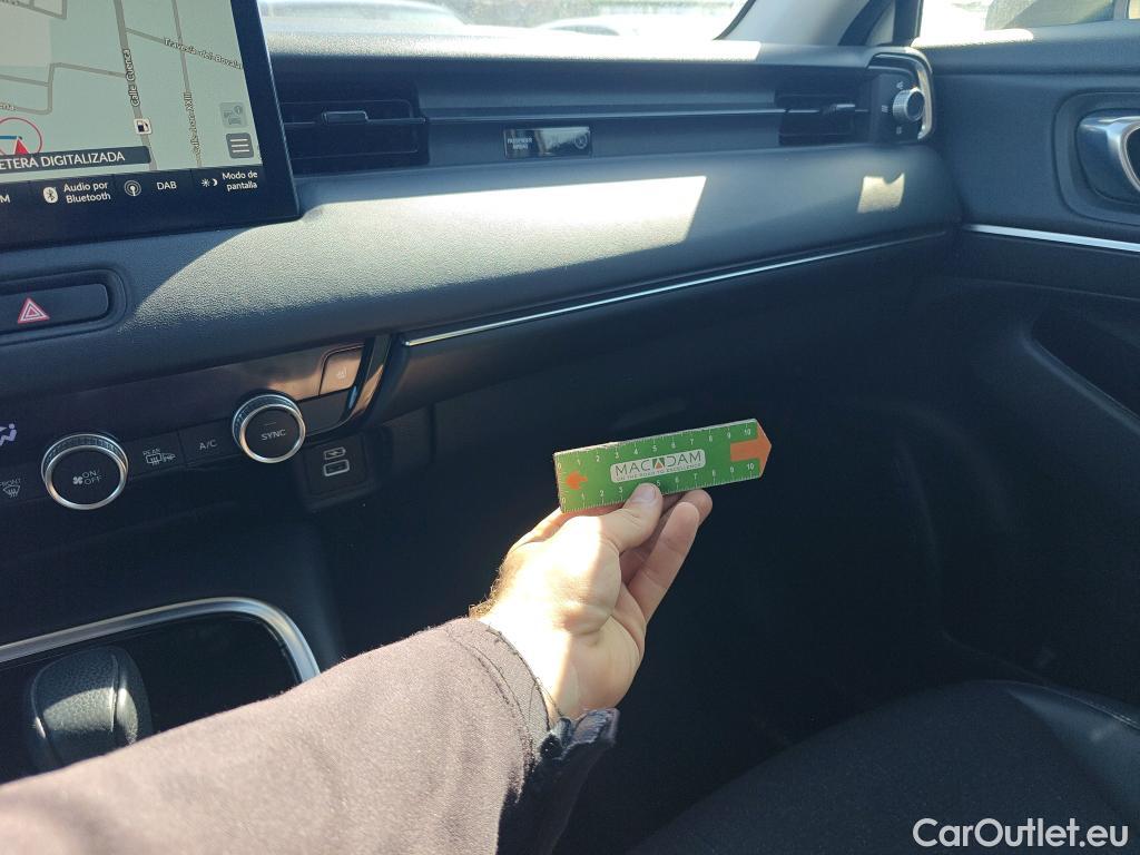  Honda  HR-V HONDA  / 2021 / 5P / todoterreno 1.5 i-MMD Advance 4x2 #2