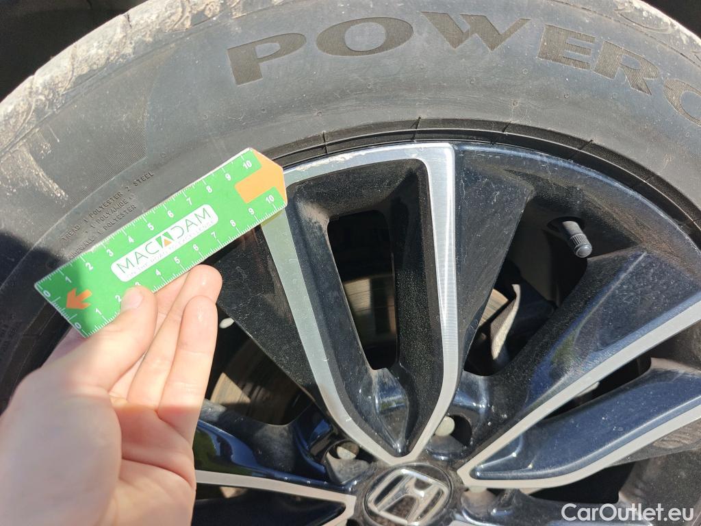  Honda  HR-V HONDA  / 2021 / 5P / todoterreno 1.5 i-MMD Advance 4x2 #18